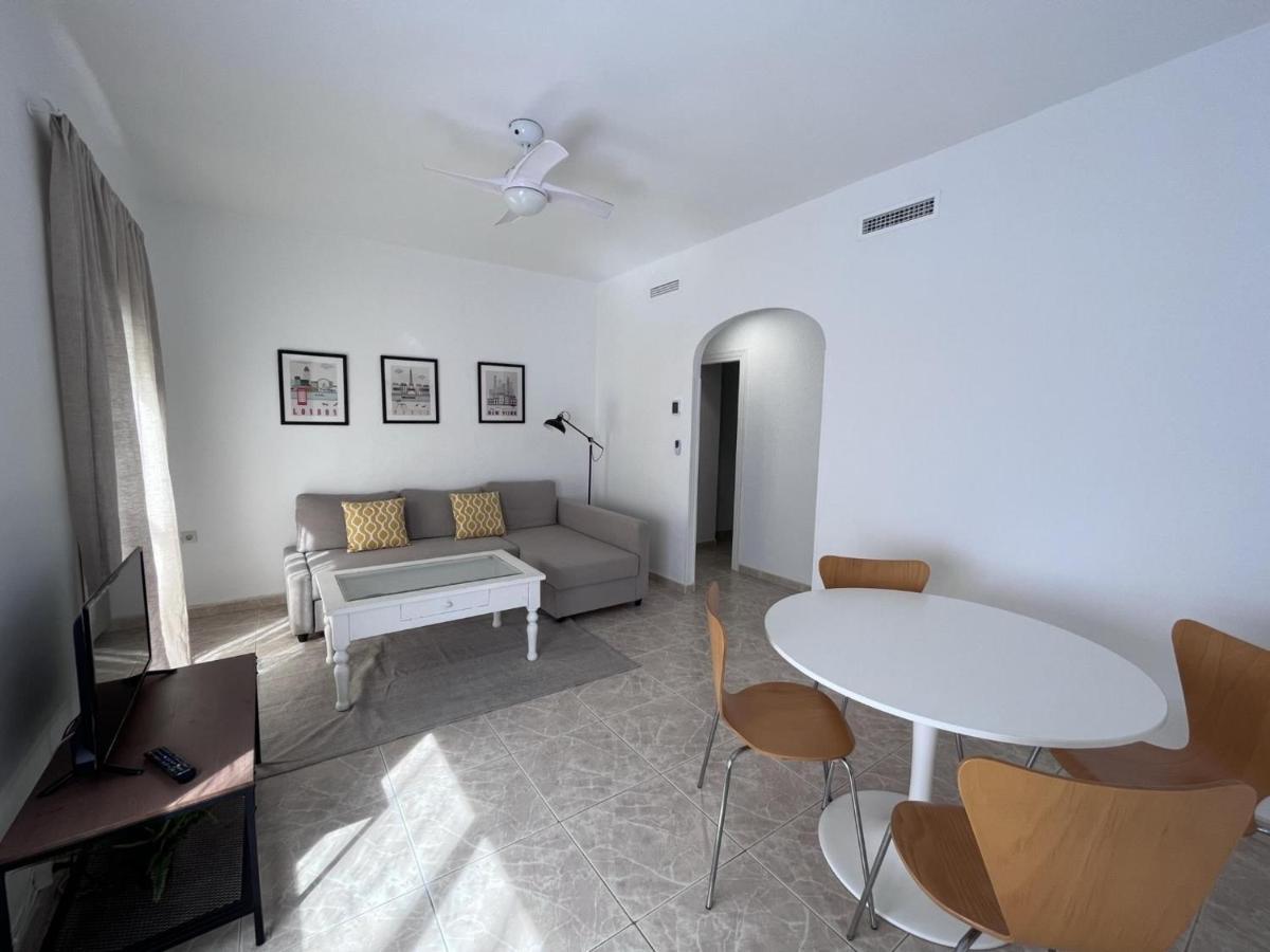 Seaty Center By Gms Apartamentos Fuengirola Dış mekan fotoğraf